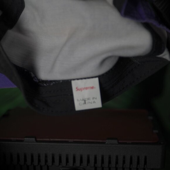 SUPREME MILITARY POCKET HAT PURPLE CLASSIC STREETWEAR - Picture 14 of 14